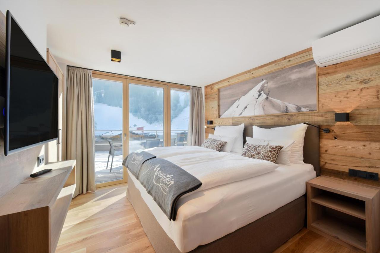 Mountain Hotel Luis Kaprun Esterno foto
